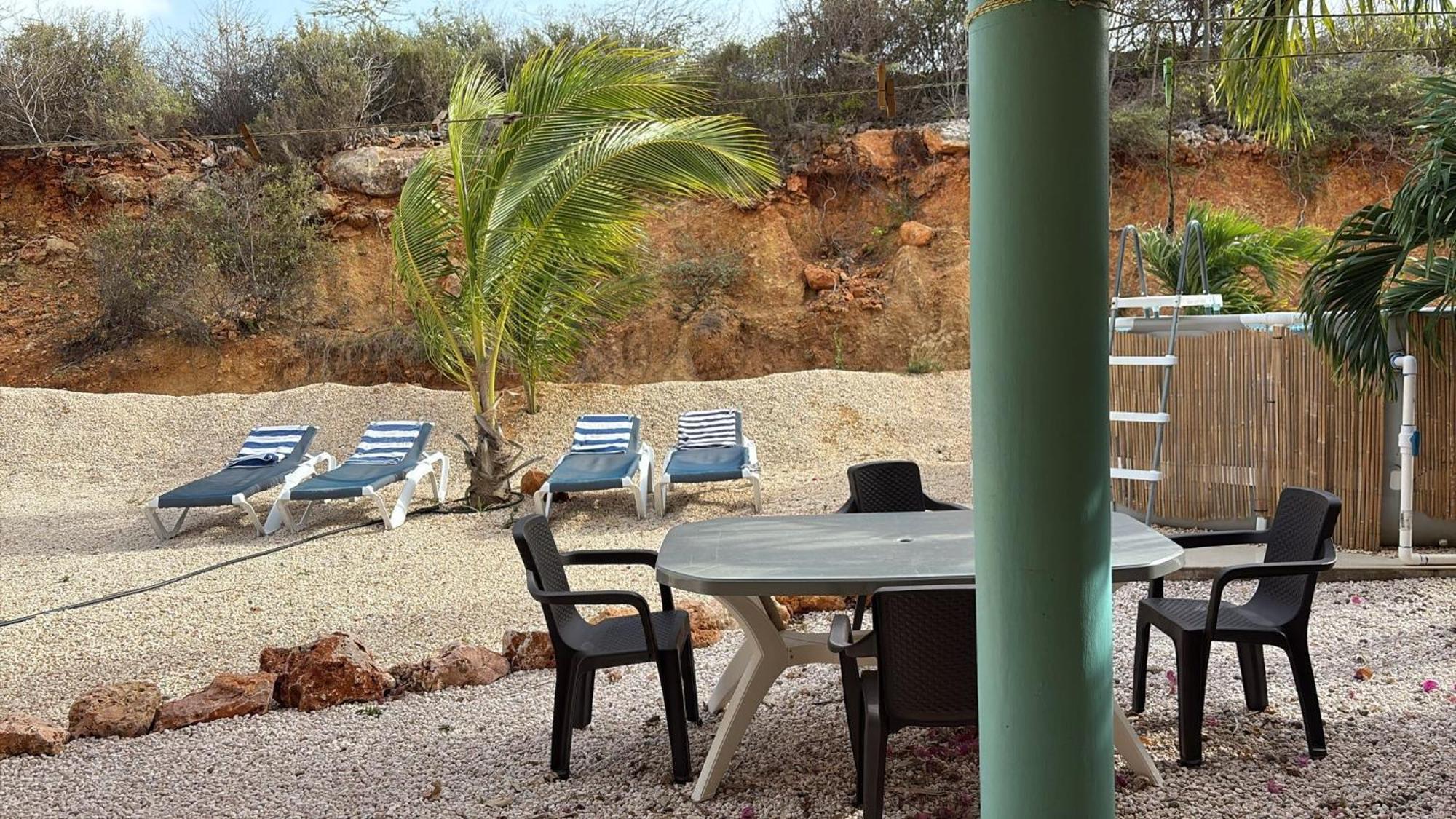 Centrally Located Spacious Apartment Willemstad Exterior foto